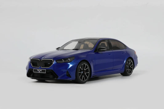 (Preorder) GT Spirit 1:18 BMW M5 Marina Bay Blue Metallic 2024