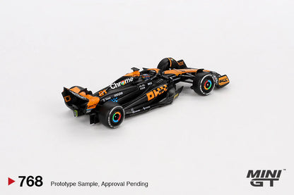 (Preorder) Mini GT 1:64 McLaren MCL60 #81 Oscar Piastri 2023 F1 Japan GP 3rd Place